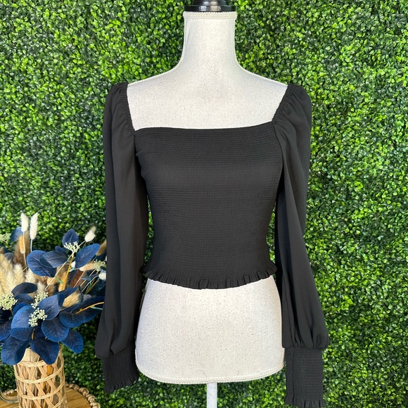 Gianni Bini Tops - Nwt Gianni Bini Black Smocked long sleeve top